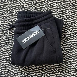New Men’s Black Sweatpants Straight Fit
